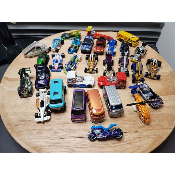 Little Boys Toy Car Lot – Mixed Brands, Small Scale Vehicles - Picture 1 of 10